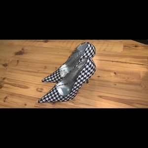 Heels-Stiletto Size 6